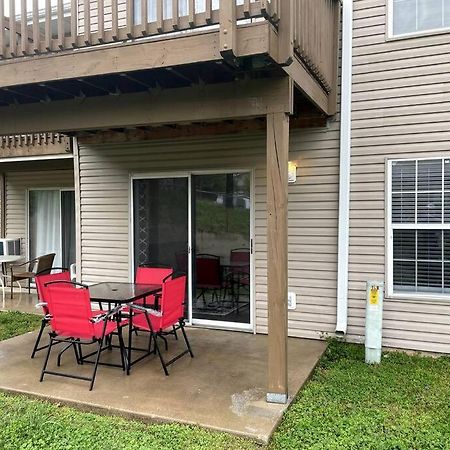 New Remodeled Luxury Condo By The Lake, No Stairs! Branson Exterior foto